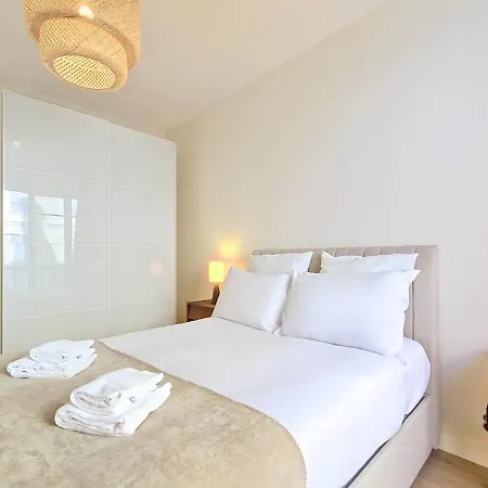 Nestor&jeeves - Cosy Cervantes - - Spacious